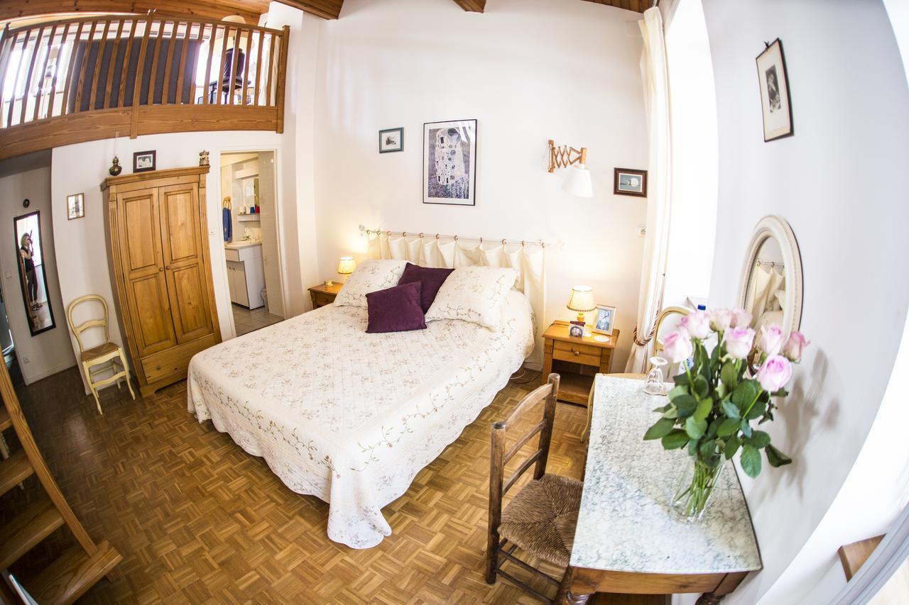L'Arche Des Chapeliers Bed and Breakfast Foix Εξωτερικό φωτογραφία